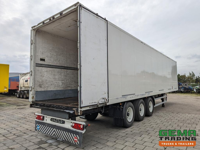 ATTS OP38.3 3-Assen BPW - Schijfremmen - Gesloten Opbouw - Achterdeuren - HH Vloer - Star (O2046) - Closed box semi-trailer: picture 3 ATTS OP38.3 3-Assen BPW - Schijfremmen - Gesloten Opbouw - Achterdeuren - HH Vloer - Star (O2046) - Closed box semi-trailer: picture 3