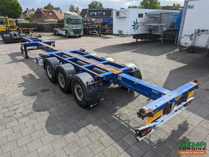Broshuis MFCC 3-Assen SAF - Lift as - Schijfremmen - Alle aansluitingen - Container transporter/ Swap body semi-trailer: picture 3 Broshuis MFCC 3-Assen SAF - Lift as - Schijfremmen - Alle aansluitingen - Container transporter/ Swap body semi-trailer: picture 3