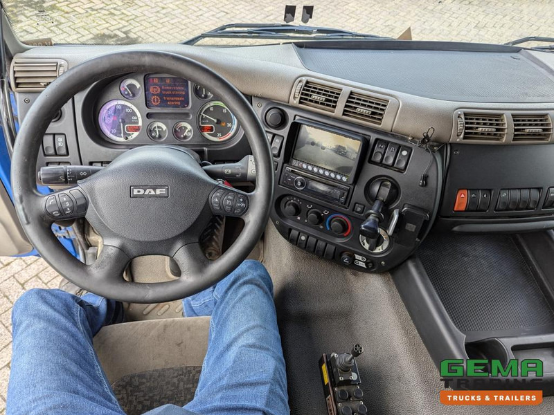 Hook lift truck DAF FAS CF85.410 6x2 Euro5 FAS CF85.410 6x2 Spacecab Euro5 - HaakarmSysteem AJK 20T - KlapBumper - Vangmuilkoppeling - Lift-As: picture 16