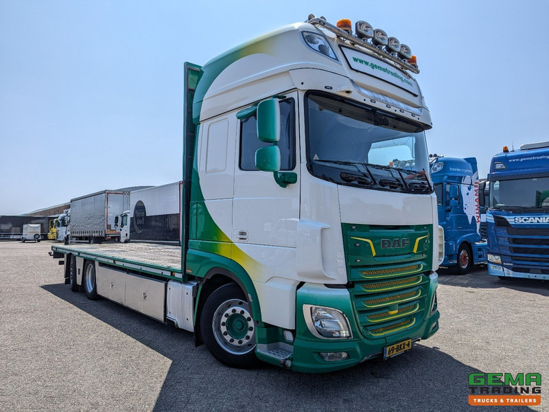 DAF XF 530 FAN 6x2/4 SuperSpaceCab Euro6C - Retarder - OpenLaadbak 7.4M - SmartTacho V2 - NOKKENAS problem - 05/2026 - Fourage APK - Dropside/ Flatbed truck: picture 4 DAF XF 530 FAN 6x2/4 SuperSpaceCab Euro6C - Retarder - OpenLaadbak 7.4M - SmartTacho V2 - NOKKENAS problem - 05/2026 - Fourage APK - Dropside/ Flatbed truck: picture 4