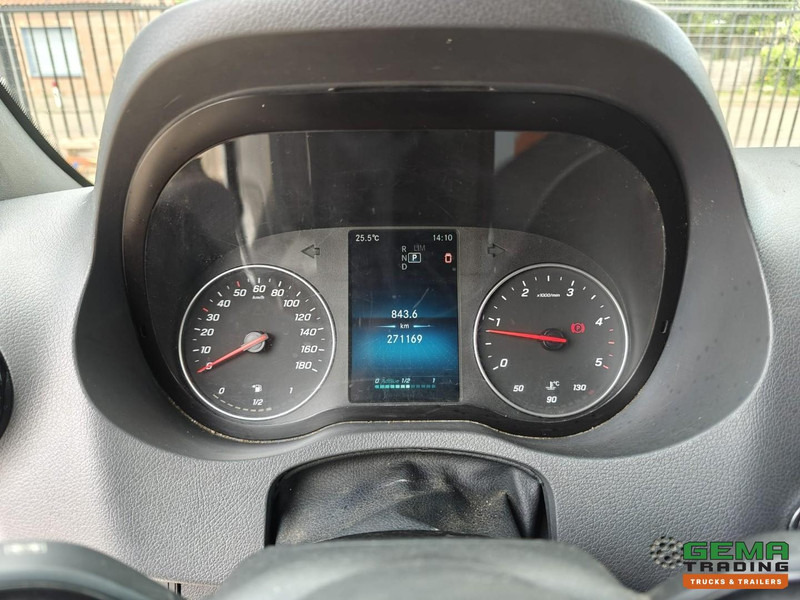 Small van Mercedes-Benz Sprinter 311 CDI L3H2 - Euro6ZF - Automaat - Navigatie - Camera - 06/2026 APK: picture 16 Small van Mercedes-Benz Sprinter 311 CDI L3H2 - Euro6ZF - Automaat - Navigatie - Camera - 06/2026 APK: picture 16