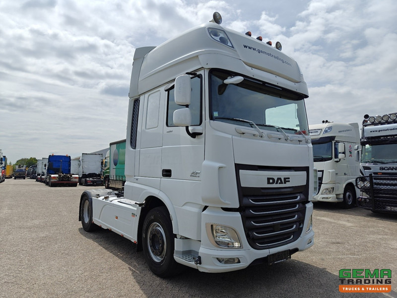 DAF XF 460 FT 4x2 SuperSpaceCab Euro6 - Retarder - Handgeschakeld - Dubbele Tanks - BelgiumTruck - Tractor unit: picture 2 DAF XF 460 FT 4x2 SuperSpaceCab Euro6 - Retarder - Handgeschakeld - Dubbele Tanks - BelgiumTruck - Tractor unit: picture 2