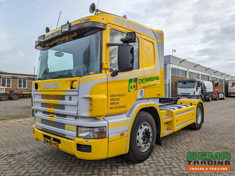 Scania P114-340 LA 4x2 CP19 Euro3 Manual - Side Skirts - Toolbox (T1350) - Tractor unit: picture 1 Scania P114-340 LA 4x2 CP19 Euro3 Manual - Side Skirts - Toolbox (T1350) - Tractor unit: picture 1