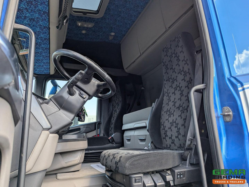 Scania R410 4x2 Highline Euro6C - PTO - Hydrauliek - Dubbele Tanks - Luchthoorns - 03/2026APK - Tractor unit: picture 5 Scania R410 4x2 Highline Euro6C - PTO - Hydrauliek - Dubbele Tanks - Luchthoorns - 03/2026APK - Tractor unit: picture 5