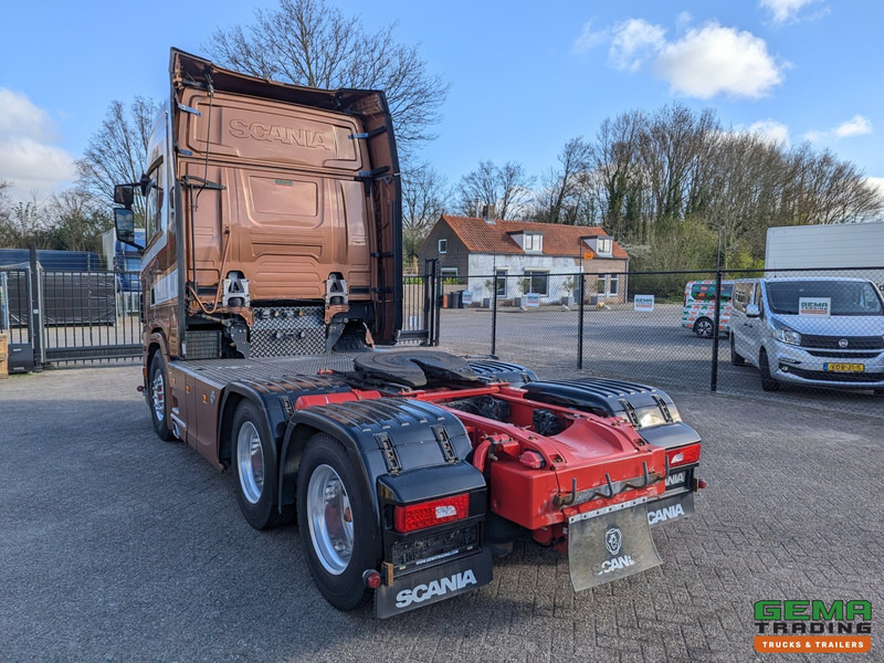 Scania S730 6x4 Topline Euro6 - V8 - Retarder - Costum Interior - Vollucht - Alcoa's - Tractor unit: picture 4 Scania S730 6x4 Topline Euro6 - V8 - Retarder - Costum Interior - Vollucht - Alcoa's - Tractor unit: picture 4