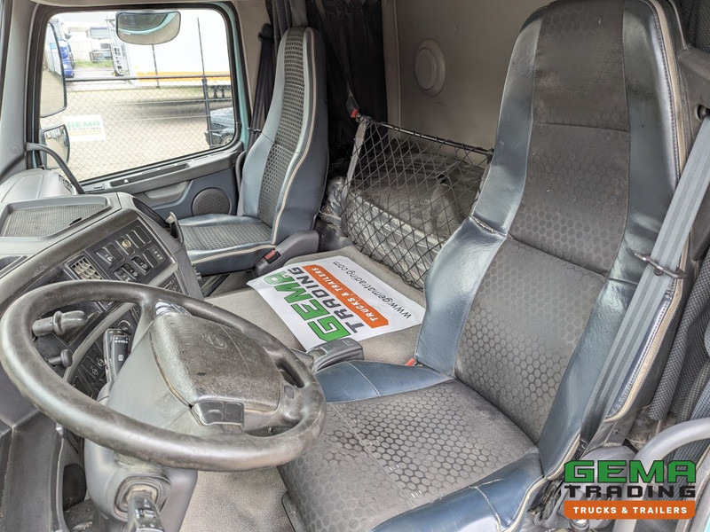 Volvo FMX410 4x2 SleepCab Euro5 Tipper Hydraulics - Toolbox (T1509) - Tractor unit: picture 5 Volvo FMX410 4x2 SleepCab Euro5 Tipper Hydraulics - Toolbox (T1509) - Tractor unit: picture 5