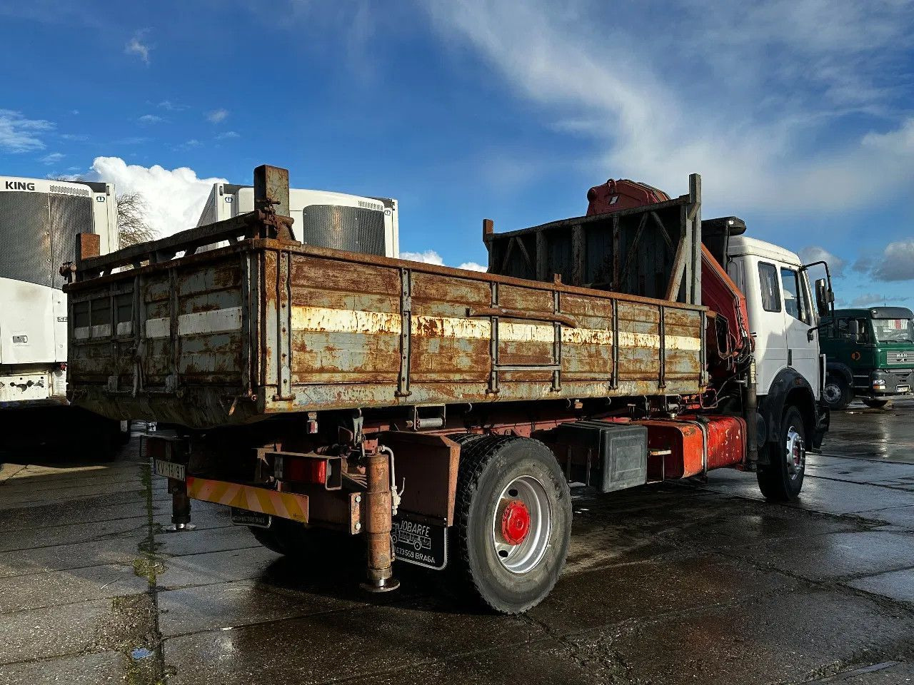Mercedes-Benz SK 1935 V8 4X2 Tipper Spring/Spring AMCO V825 9T Mercedes-Benz SK 1935 V8 4X2 Tipper Spring/Spring AMCO V825 9T - Tipper, Crane truck: picture 4 Mercedes-Benz SK 1935 V8 4X2 Tipper Spring/Spring AMCO V825 9T Mercedes-Benz SK 1935 V8 4X2 Tipper Spring/Spring AMCO V825 9T - Tipper, Crane truck: picture 4