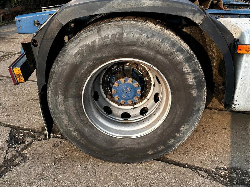 DAF XF 95.380 4X2 Tractor-unit Spring/Air ZF Manual - Tractor unit: picture 5 DAF XF 95.380 4X2 Tractor-unit Spring/Air ZF Manual - Tractor unit: picture 5