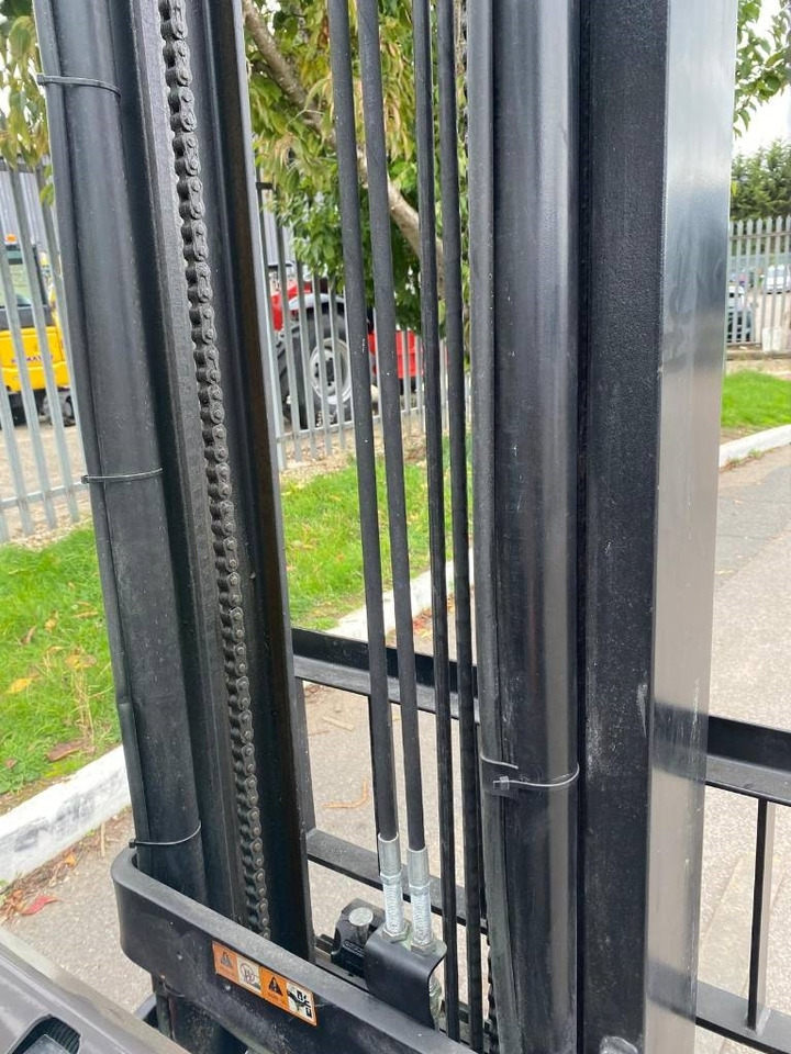 Electric forklift Manitou ME 316: picture 16 Electric forklift Manitou ME 316: picture 16