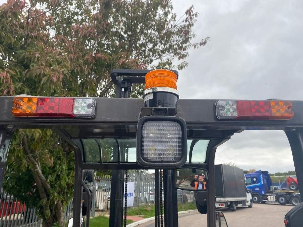 Electric forklift Manitou ME 316: picture 17 Electric forklift Manitou ME 316: picture 17