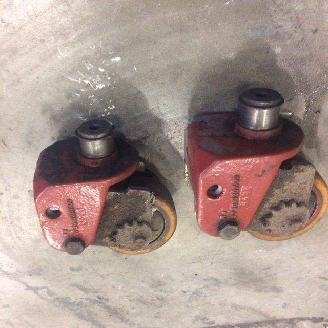 2xSupport Wheel for Komatsu MWP18-1R - Steering for Material handling equipment: picture 1 2xSupport Wheel for Komatsu MWP18-1R - Steering for Material handling equipment: picture 1