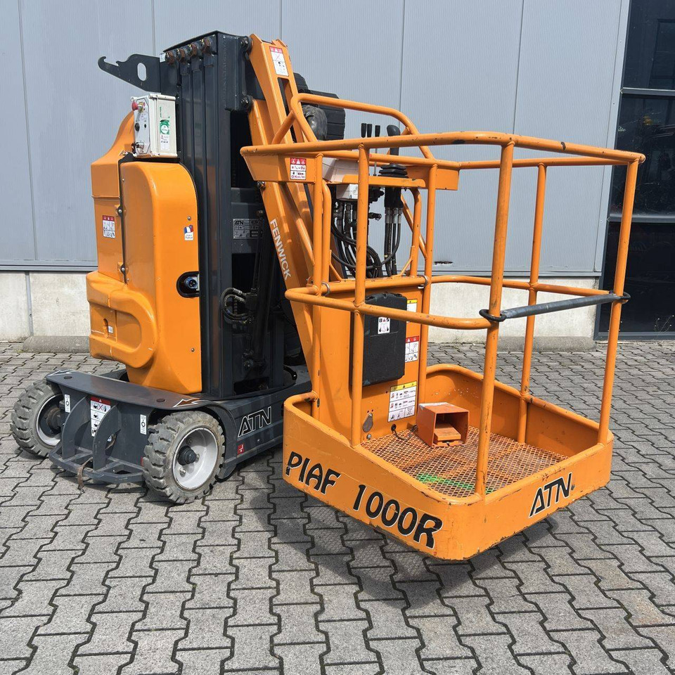 ATN Piaf 1000R - Vertical mast lift: picture 4 ATN Piaf 1000R - Vertical mast lift: picture 4