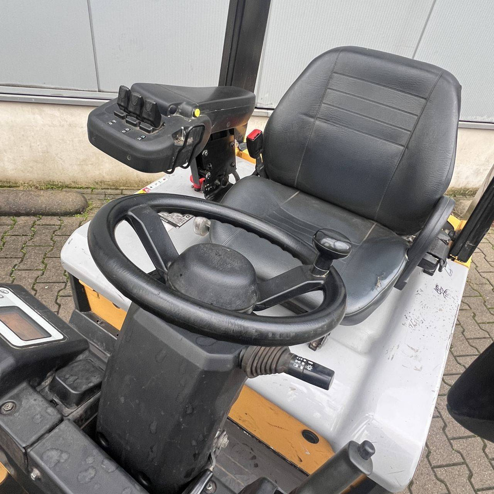 Atlet ET18 (A1N1) - Electric forklift: picture 5 Atlet ET18 (A1N1) - Electric forklift: picture 5