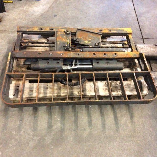 Kaup Fork positioner with separate sideshift - Attachment: picture 2 Kaup Fork positioner with separate sideshift - Attachment: picture 2