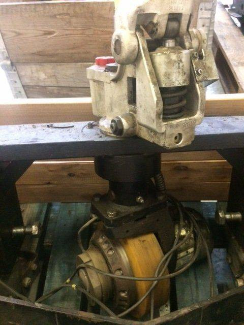 Complete drive unit for BT - Engine and parts for Material handling equipment: picture 2 Complete drive unit for BT - Engine and parts for Material handling equipment: picture 2