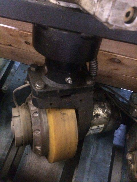 Complete drive unit for BT - Engine and parts for Material handling equipment: picture 3 Complete drive unit for BT - Engine and parts for Material handling equipment: picture 3