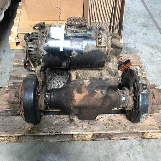 Complete front axle with traction motor for Caterpillar - Front axle for Material handling equipment: picture 1 Complete front axle with traction motor for Caterpillar - Front axle for Material handling equipment: picture 1