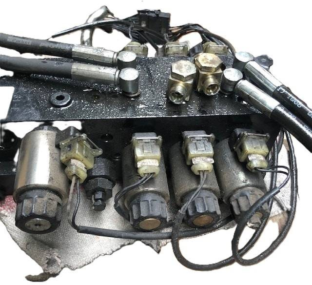 Hydraulic control valve for Still - Hydraulic valve for Material handling equipment: picture 3 Hydraulic control valve for Still - Hydraulic valve for Material handling equipment: picture 3