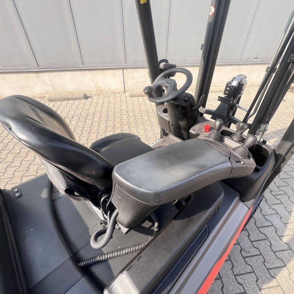 Linde E16P (386-02) EVO - Electric forklift: picture 3 Linde E16P (386-02) EVO - Electric forklift: picture 3