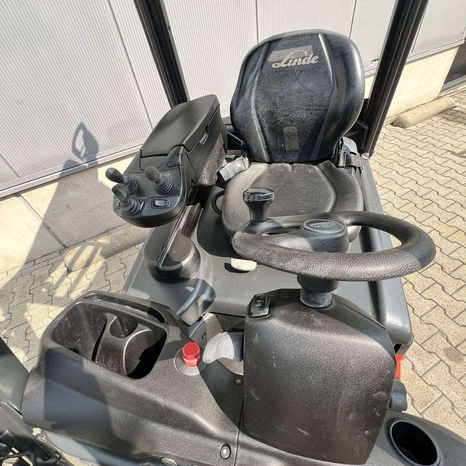 Linde E16P (386-02) EVO - Electric forklift: picture 4 Linde E16P (386-02) EVO - Electric forklift: picture 4