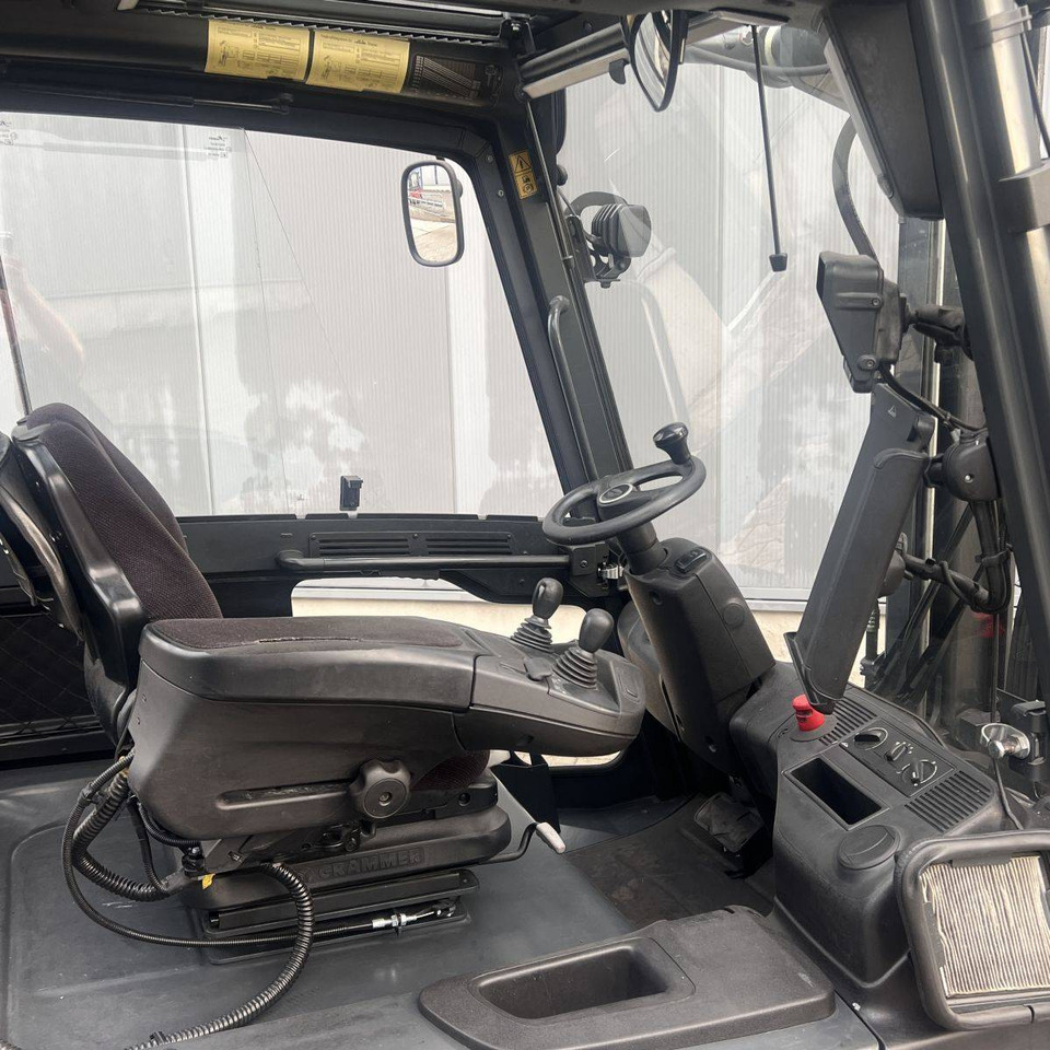 Linde E35/600H (388) - Electric forklift: picture 3 Linde E35/600H (388) - Electric forklift: picture 3