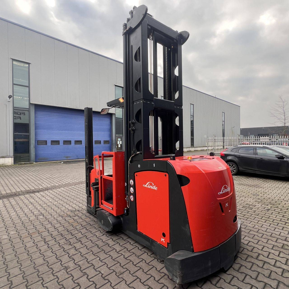 Linde Kombi L-Head (011) - Warehouse racking: picture 1 Linde Kombi L-Head (011) - Warehouse racking: picture 1