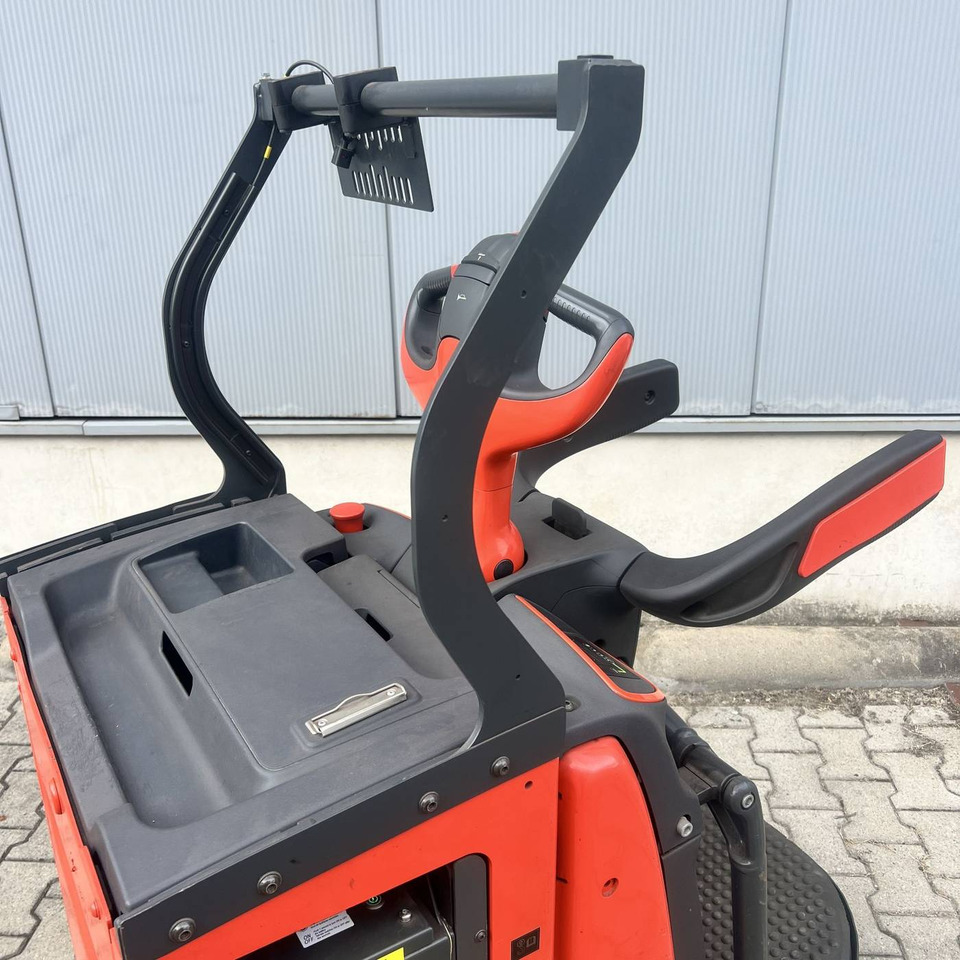 Pallet truck Linde T20AP (1153) Li-On: picture 6