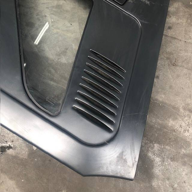 Right Door for Linde 392/393 - Door and parts for Material handling equipment: picture 3 Right Door for Linde 392/393 - Door and parts for Material handling equipment: picture 3