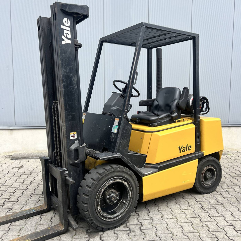 Yale GLP30TF - LPG forklift: picture 1 Yale GLP30TF - LPG forklift: picture 1