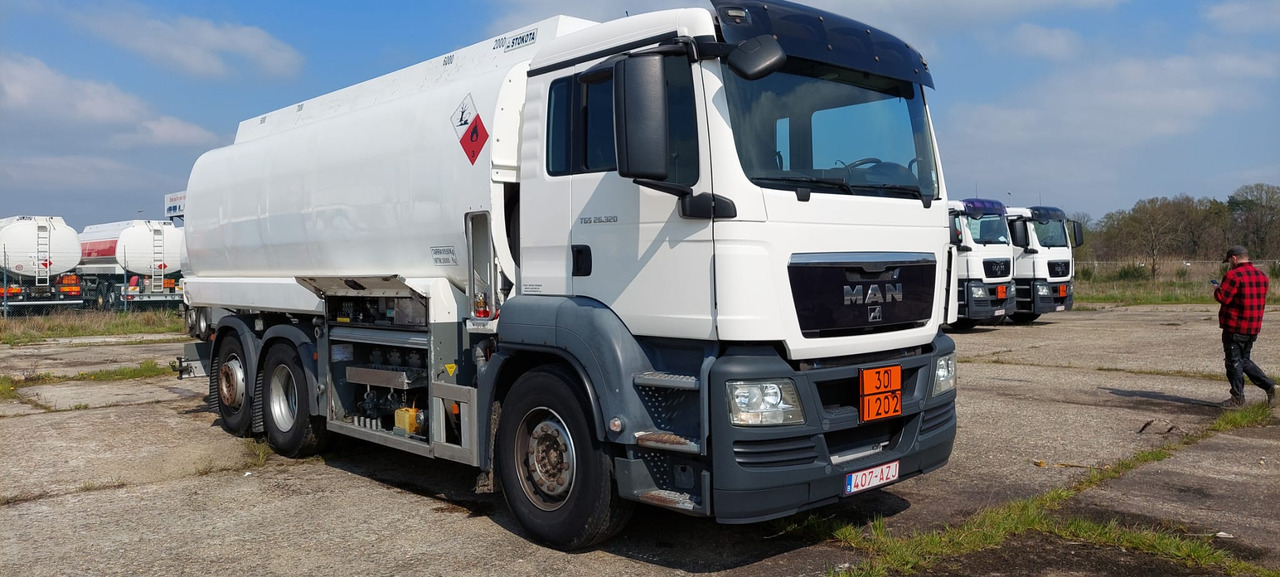 MAN TGS (lot of 4) - Tank truck: picture 3 MAN TGS (lot of 4) - Tank truck: picture 3