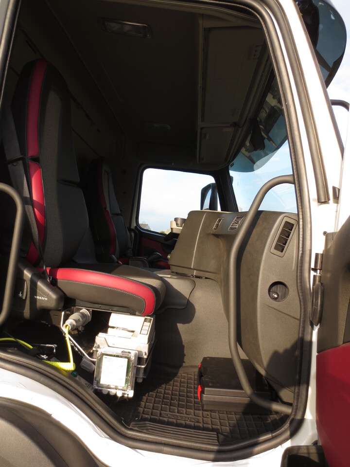 VOLVO FM - Tank truck: picture 3 VOLVO FM - Tank truck: picture 3