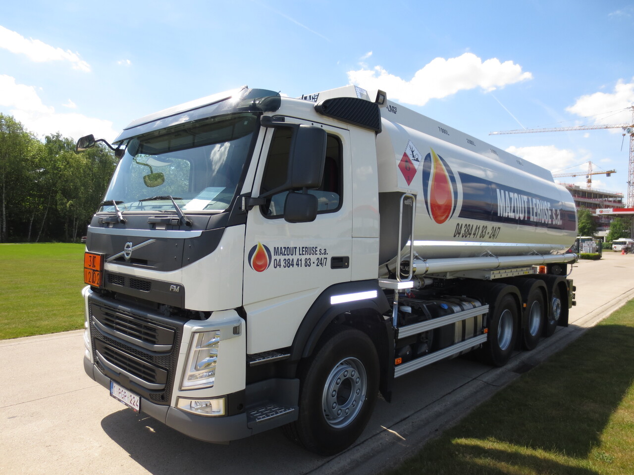 Volvo FM - Tank truck: picture 1 Volvo FM - Tank truck: picture 1