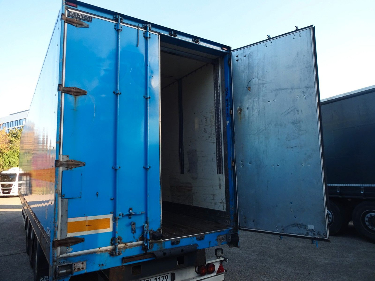 Leasing of  Kel-Berg 3 x Koffer, Doppelstock mit Balken Kel-Berg 3 x Koffer, Doppelstock mit Balken: picture 8