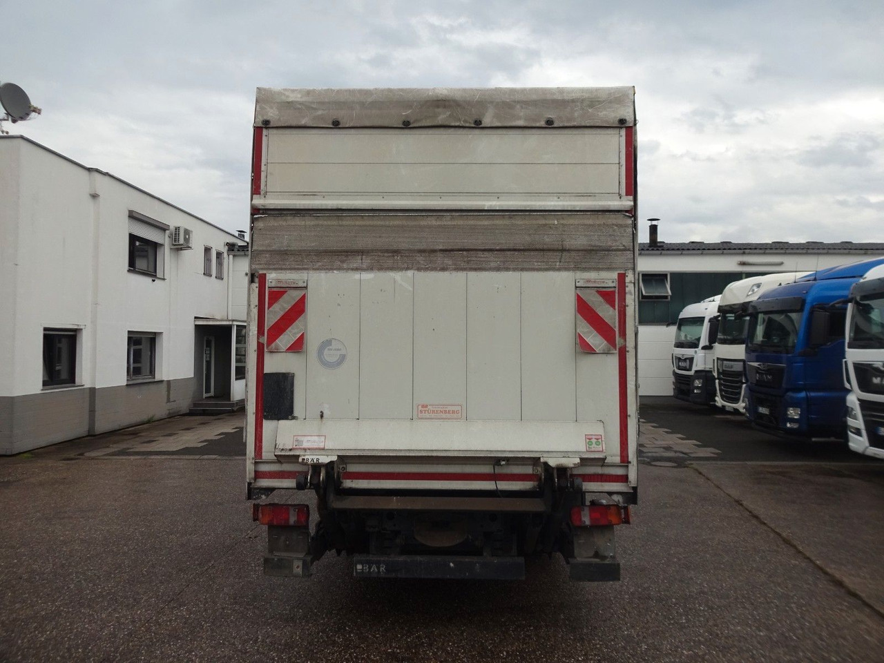 MAN TGL 12.250, Pr+Pl, LBW, Klima, Automat, AHK - Curtainsider truck: picture 5 MAN TGL 12.250, Pr+Pl, LBW, Klima, Automat, AHK - Curtainsider truck: picture 5