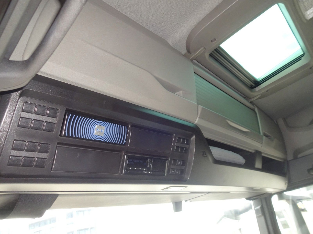 Leasing of MAN TGX 18.470, XLX, LL SA, Retarder, ACC, 2 x Tank MAN TGX 18.470, XLX, LL SA, Retarder, ACC, 2 x Tank: picture 18 Leasing of MAN TGX 18.470, XLX, LL SA, Retarder, ACC, 2 x Tank MAN TGX 18.470, XLX, LL SA, Retarder, ACC, 2 x Tank: picture 18