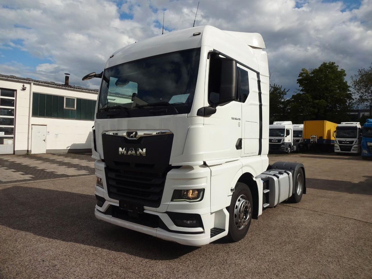 MAN TGX 18.470, XLX, LL SA, Retarder, ACC, 2 x Tank - Tractor unit: picture 4 MAN TGX 18.470, XLX, LL SA, Retarder, ACC, 2 x Tank - Tractor unit: picture 4