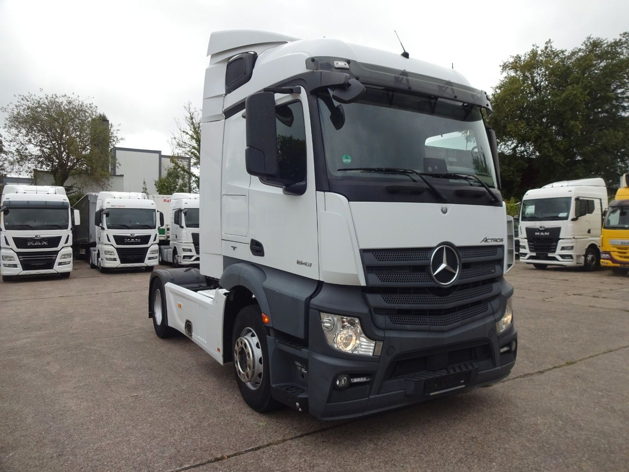 Mercedes-Benz 1843, Retarder, Klima - Tractor unit: picture 1 Mercedes-Benz 1843, Retarder, Klima - Tractor unit: picture 1