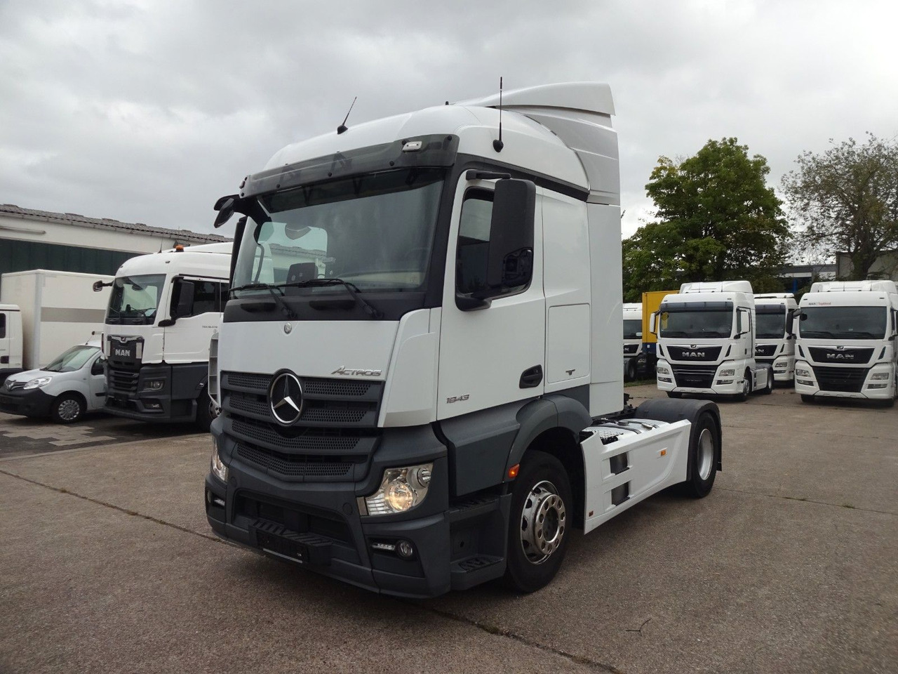 Mercedes-Benz 1843, Retarder, Klima - Tractor unit: picture 1 Mercedes-Benz 1843, Retarder, Klima - Tractor unit: picture 1