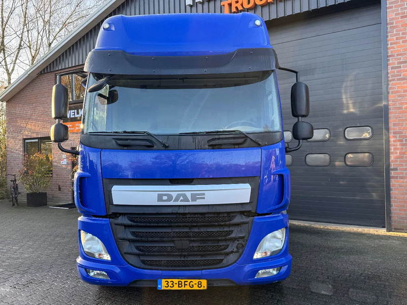 DAF CF 400 Space Cab - Tractor unit: picture 4 DAF CF 400 Space Cab - Tractor unit: picture 4
