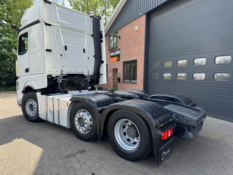 Mercedes-Benz Actros 2545 6X2 Gigaspace Gestuurde voorloopas NL Truck 327.240KM - Tractor unit: picture 4 Mercedes-Benz Actros 2545 6X2 Gigaspace Gestuurde voorloopas NL Truck 327.240KM - Tractor unit: picture 4