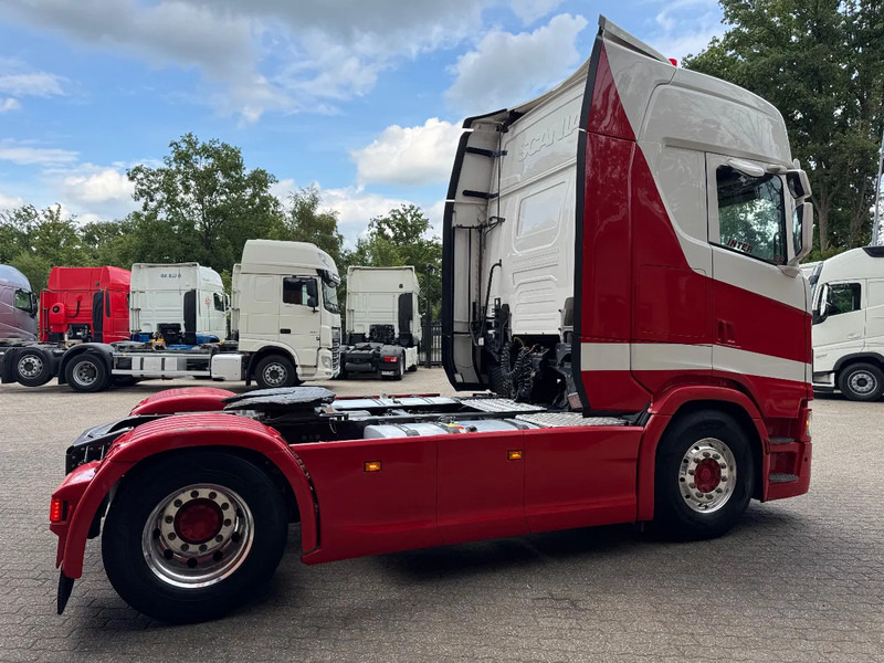 Scania S450 4X2 2X tank Full Air Alcoa Standairco NL Truck APK 03-2026 - Tractor unit: picture 4 Scania S450 4X2 2X tank Full Air Alcoa Standairco NL Truck APK 03-2026 - Tractor unit: picture 4