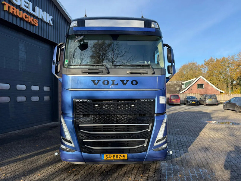 Volvo FH 460 Globetrotter XL 2x tank Standairco 405.369KM! NL Truck - APK 09-2026 - Tractor unit: picture 5 Volvo FH 460 Globetrotter XL 2x tank Standairco 405.369KM! NL Truck - APK 09-2026 - Tractor unit: picture 5