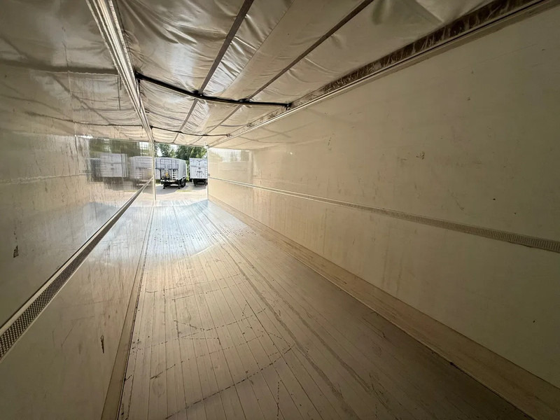 Walking floor semi-trailer kraker CF-ISO Koel / Walkingfloor Thermo King SLX 400 Nieuwstaat: picture 16 Walking floor semi-trailer kraker CF-ISO Koel / Walkingfloor Thermo King SLX 400 Nieuwstaat: picture 16