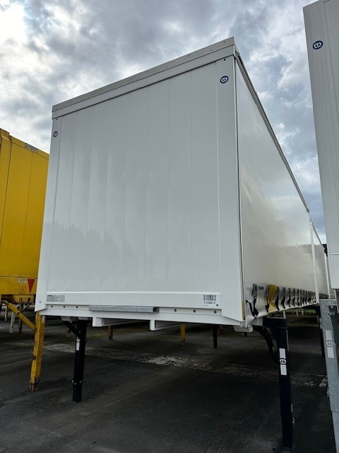Krone BDF-System 7.450 mm lang, FABRIKNEU - Curtainside swap body: picture 1 Krone BDF-System 7.450 mm lang, FABRIKNEU - Curtainside swap body: picture 1