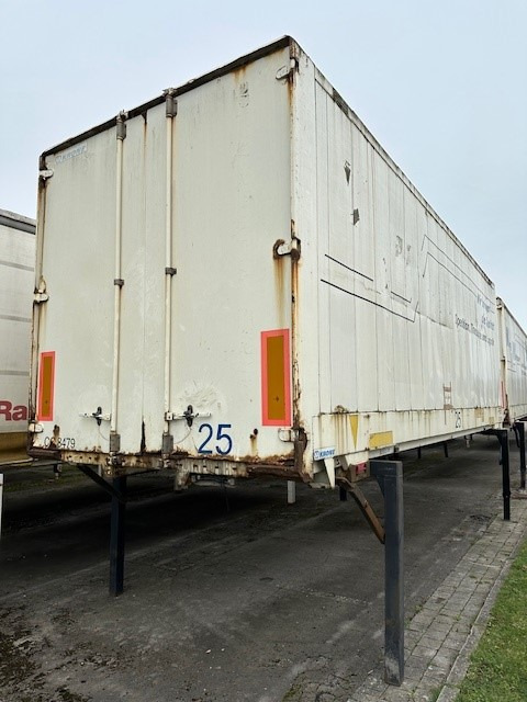 Krone BDF-System 7.45m, Heck Portaltüren, Doppelstock und Schlüssellochbleche - Swap body - box: picture 3 Krone BDF-System 7.45m, Heck Portaltüren, Doppelstock und Schlüssellochbleche - Swap body - box: picture 3