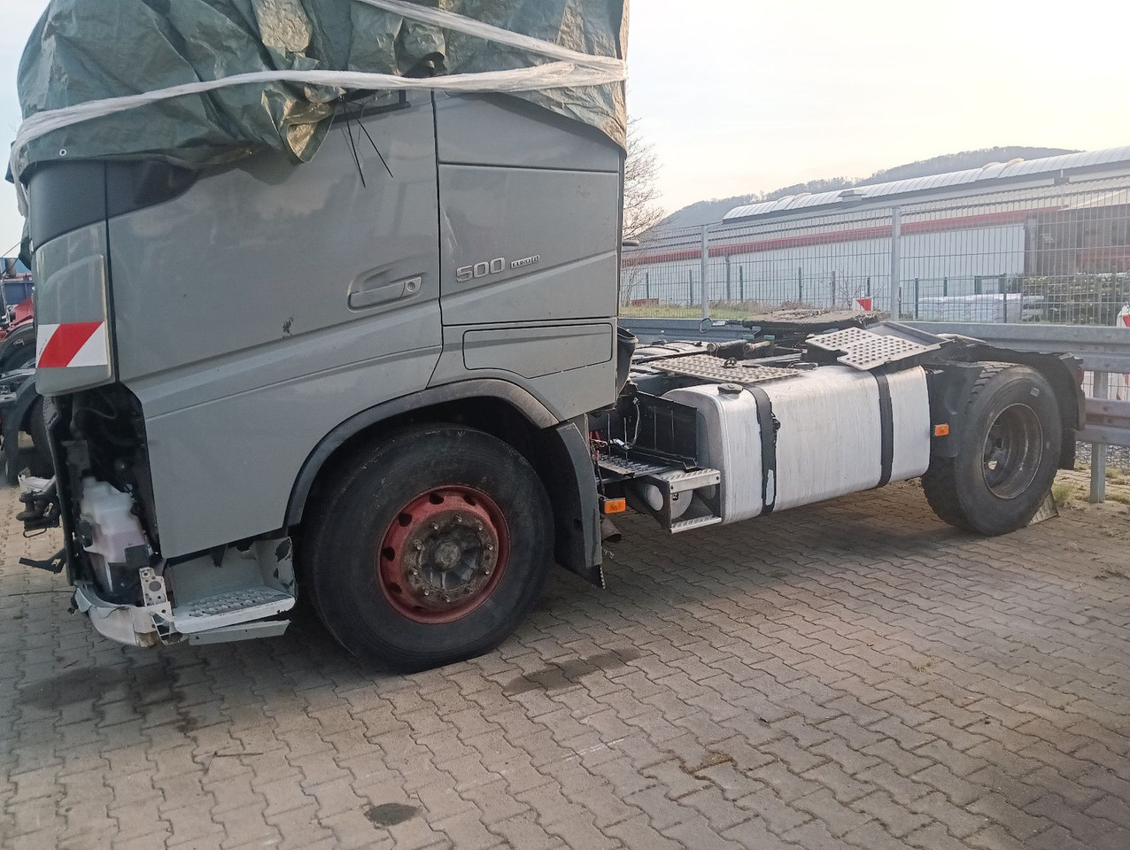 Volvo FH 500 Globe CRAWLER Hydr.,Luft/Luft Motor läuft - Tractor unit: picture 5 Volvo FH 500 Globe CRAWLER Hydr.,Luft/Luft Motor läuft - Tractor unit: picture 5