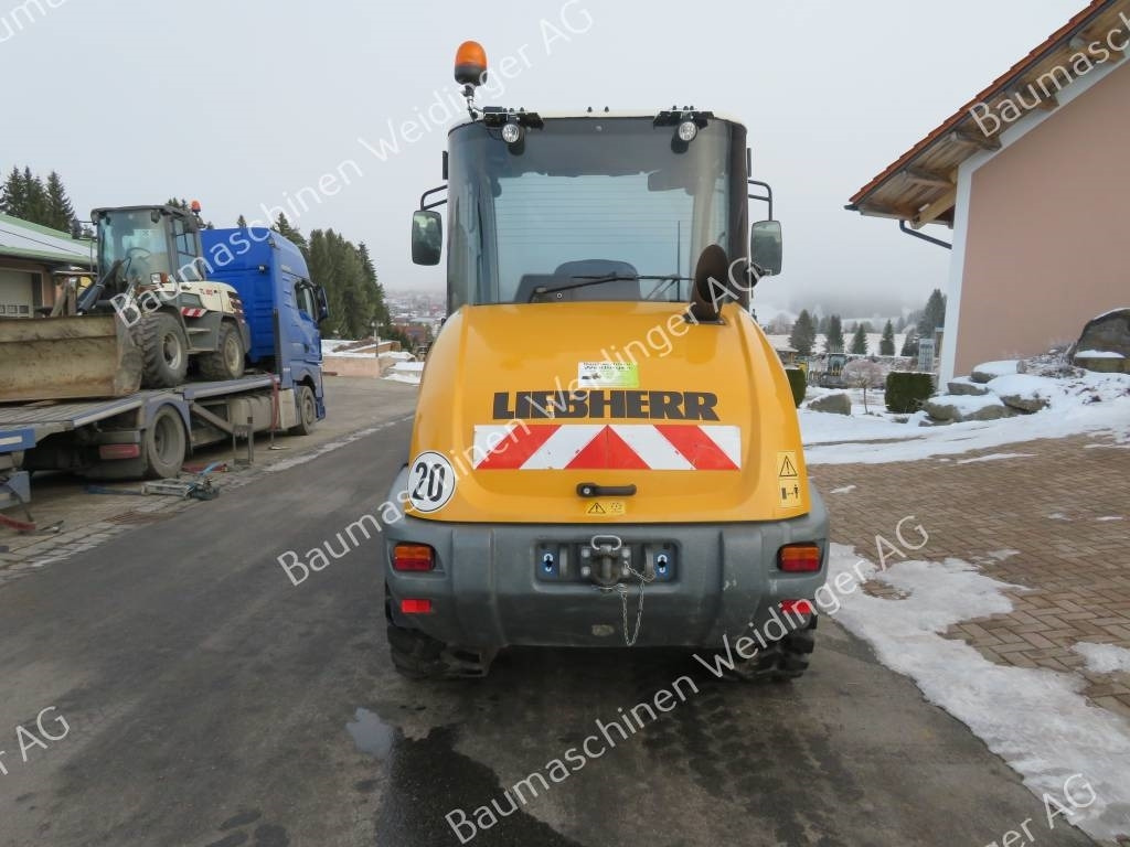 Liebherr 506 - Wheel loader: picture 4 Liebherr 506 - Wheel loader: picture 4