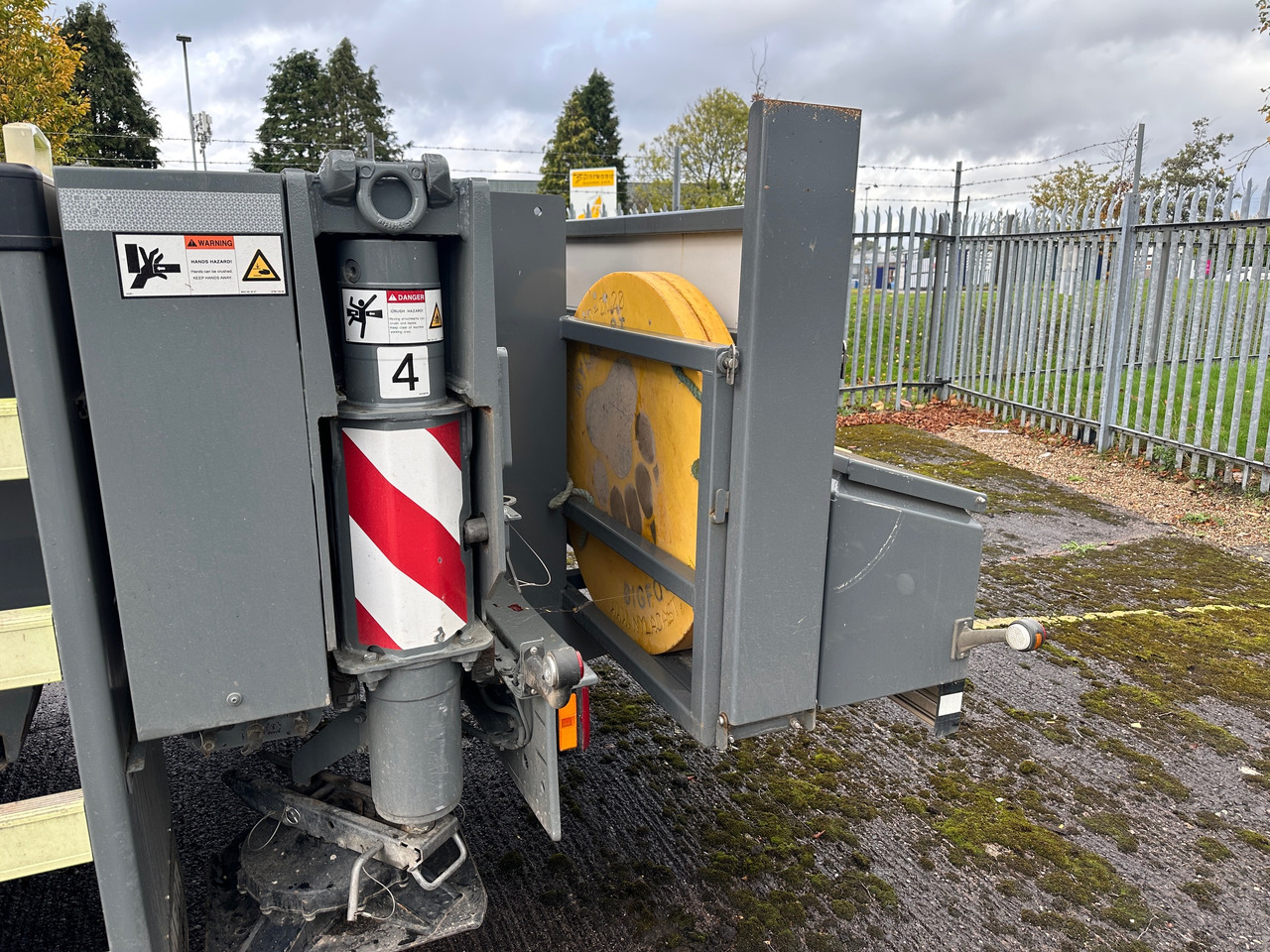 LIEBHERR LTM1060-3.1 - In Brand New Condition, Only 997 Hours - All terrain crane: picture 3 LIEBHERR LTM1060-3.1 - In Brand New Condition, Only 997 Hours - All terrain crane: picture 3