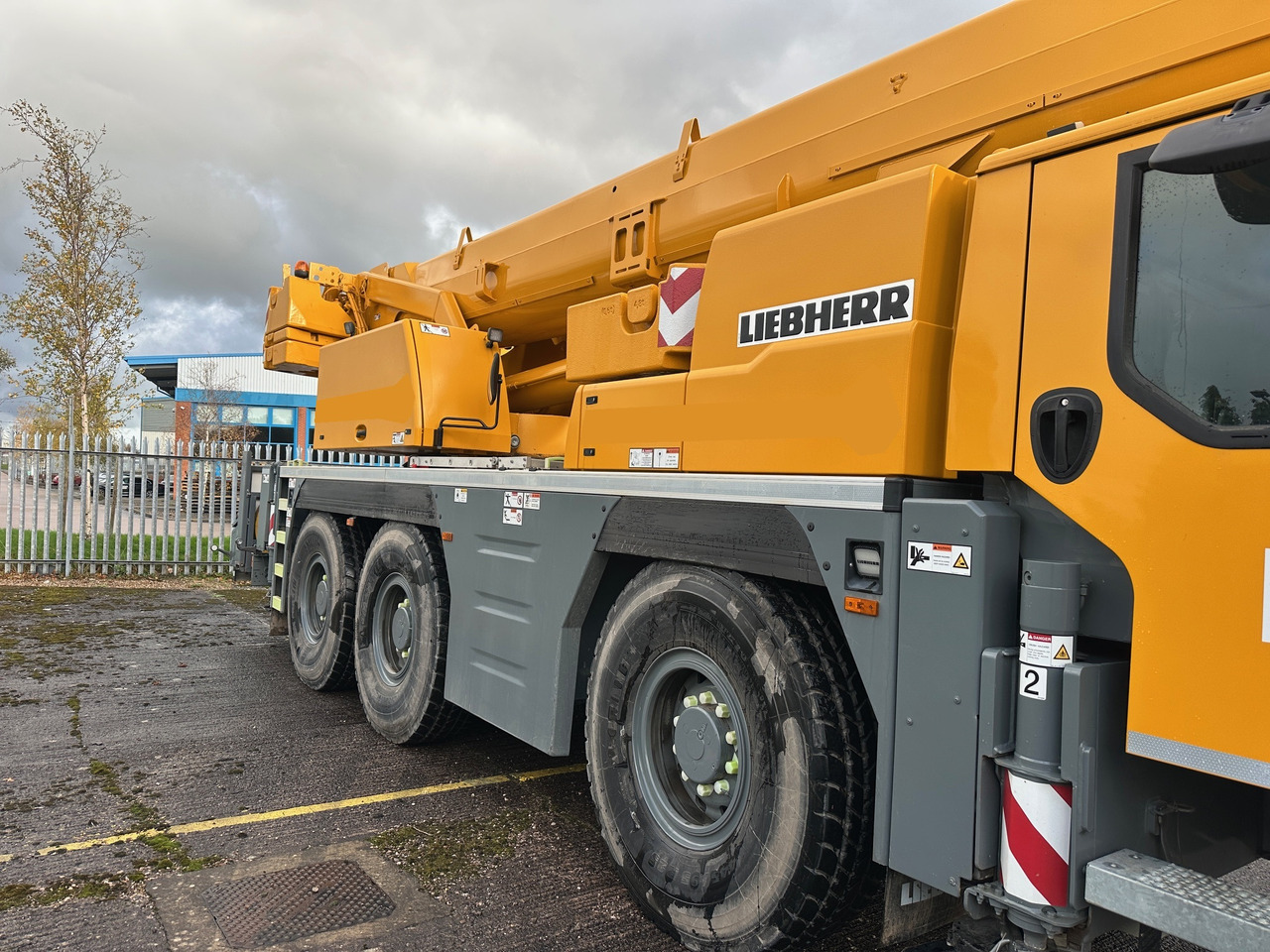LIEBHERR LTM1060-3.1 - In Brand New Condition, Only 997 Hours - All terrain crane: picture 5 LIEBHERR LTM1060-3.1 - In Brand New Condition, Only 997 Hours - All terrain crane: picture 5