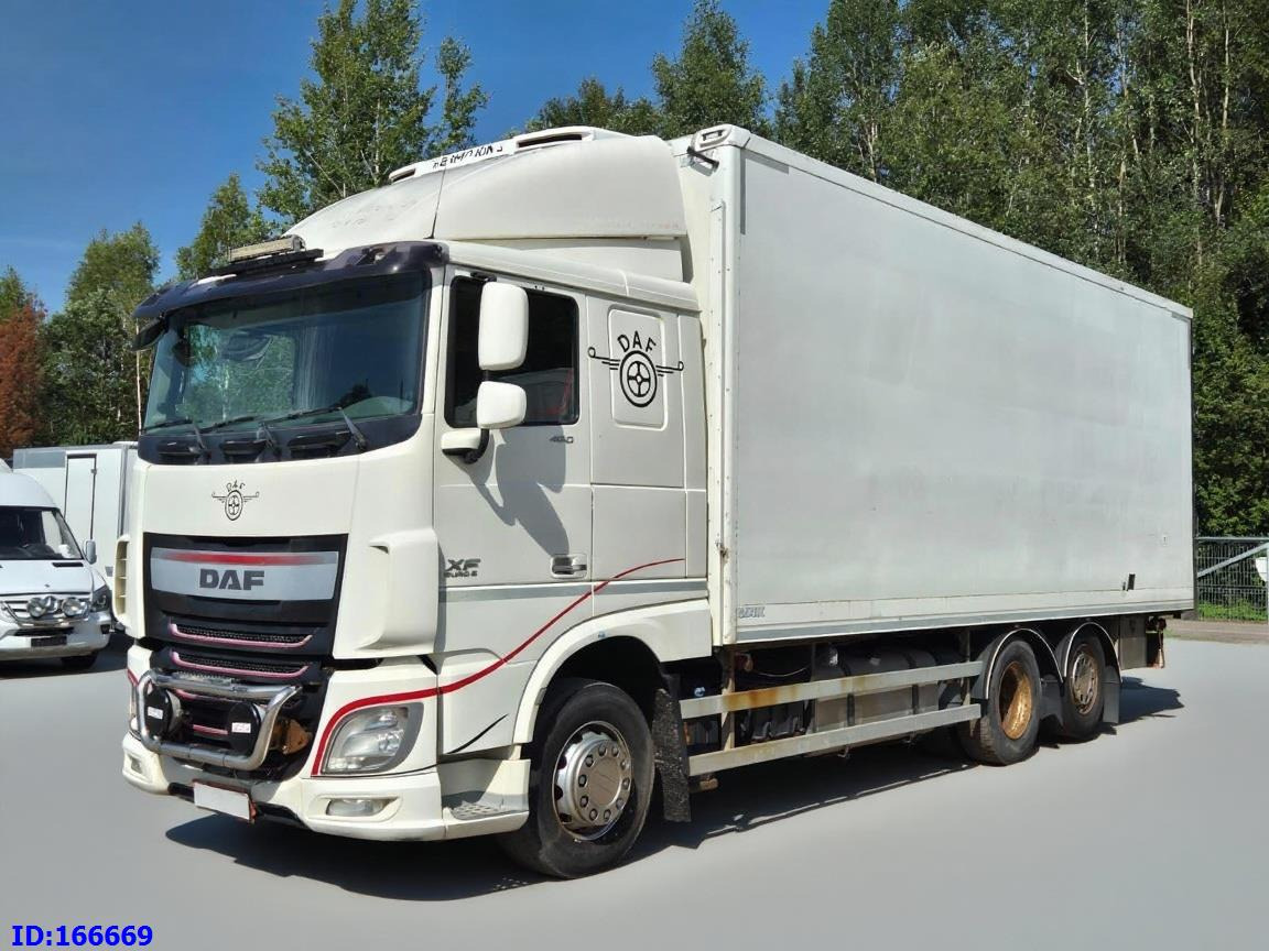 DAF XF 106.460 FAR 6X2 Euro6 - Refrigerator truck: picture 1 DAF XF 106.460 FAR 6X2 Euro6 - Refrigerator truck: picture 1